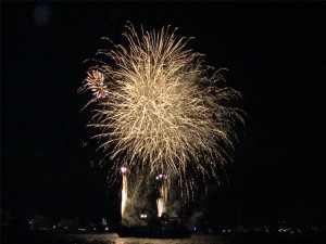 2012年、清水海上花火